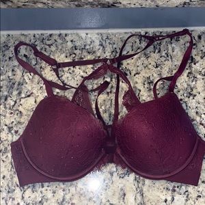 Brand new Victoria Secret Bra.. never worn before!